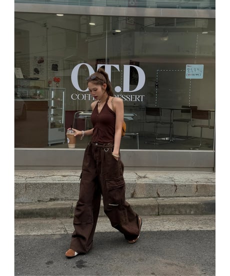 volu over cargo pants /brown