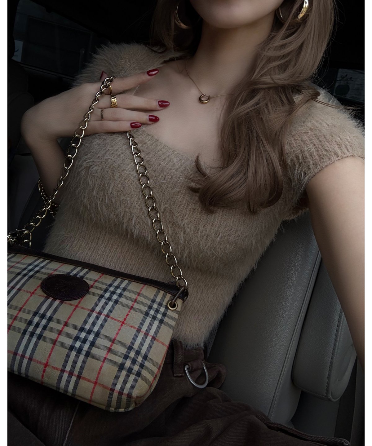 fuzzy shaggy knit tops | Nalm.