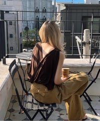 【7/14再入荷】 cream draped top / brown