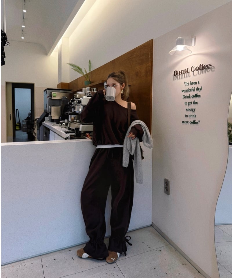 トップス drawstring sweat set-up / brown 再入荷】drawstring sweat set-up / brown | Nalm.