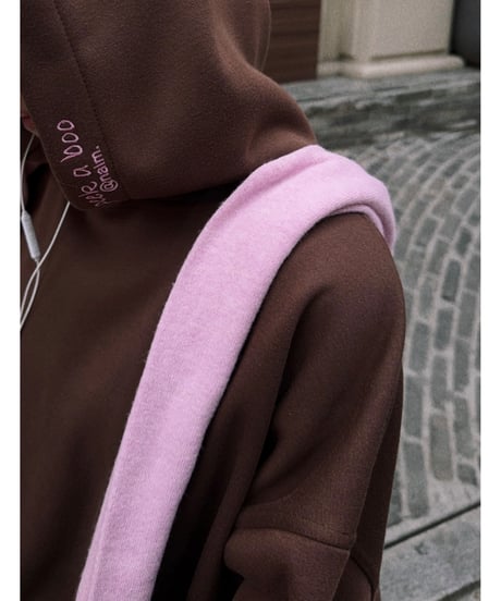 peak a boo hoodie / cocoa brown