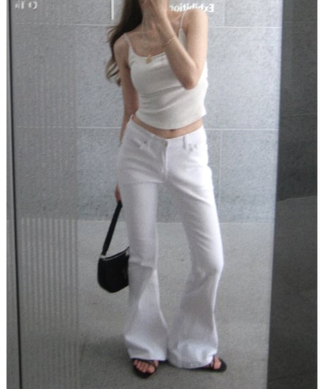 bootscut slim pants / white