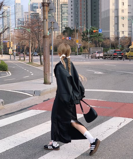 シャインスリットロングスカート/black