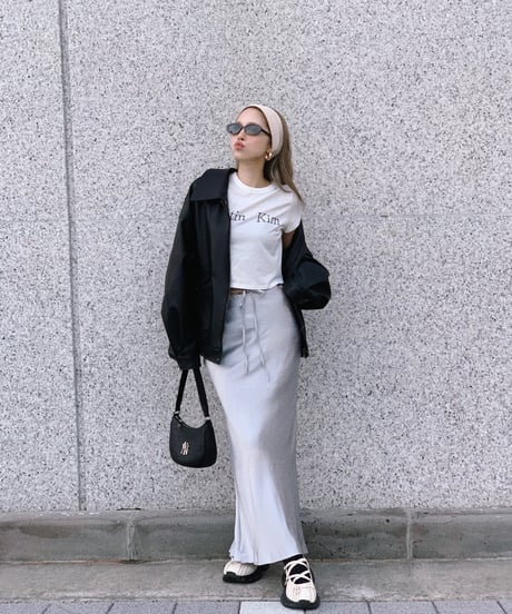 シャインスリットロングスカート