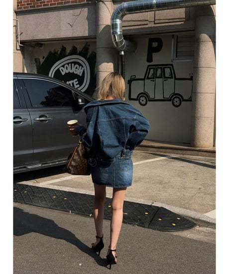 girls happy denim skirt  / vintage wash blue