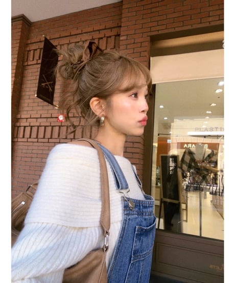オフショルダーリブニット/ivory