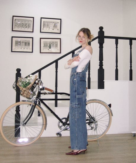 wide low-rise overall