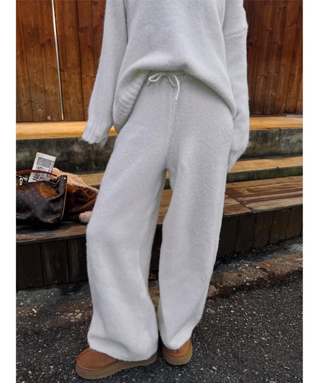 marshmallow knit set up / white
