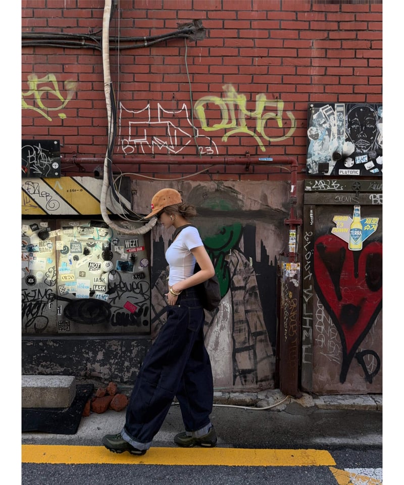 再入荷】 barrel leg wide denim / deep navy | Nalm.