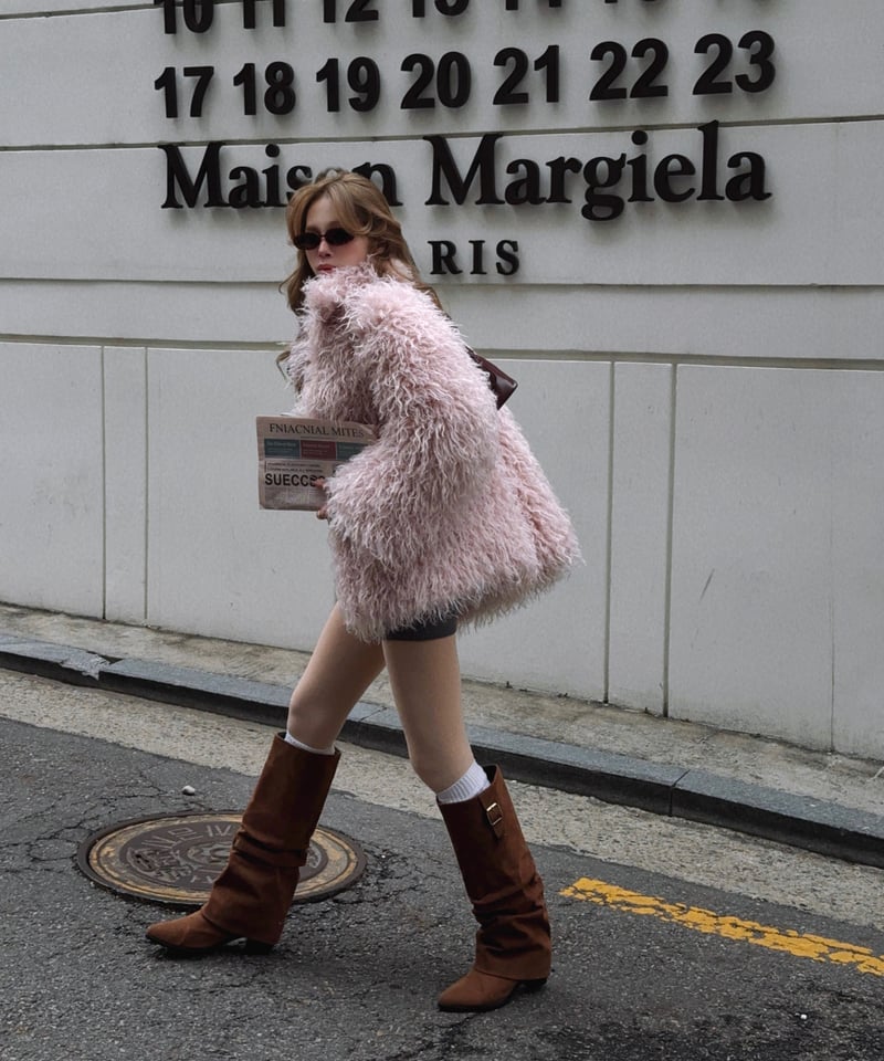 milk pink teddy jacket | Nalm.