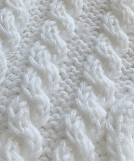 ハンドメイドニット/white