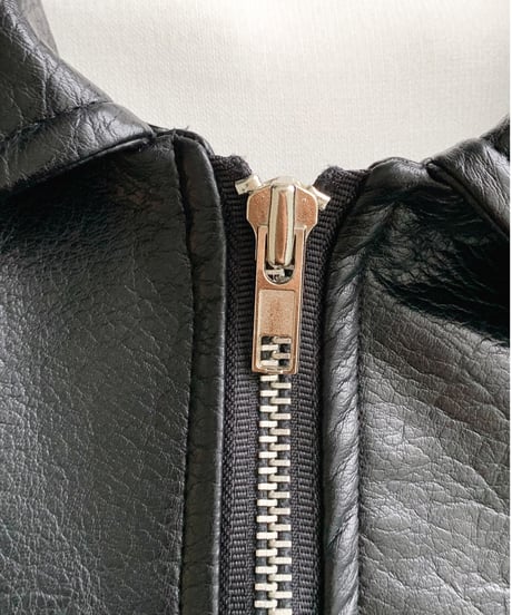 リボン刺繍レザージャケット