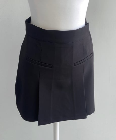 semi-pleated skirt pants/black