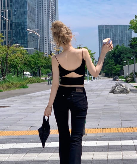 open-back cami top /black