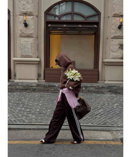 peak a boo hoodie / cocoa brown