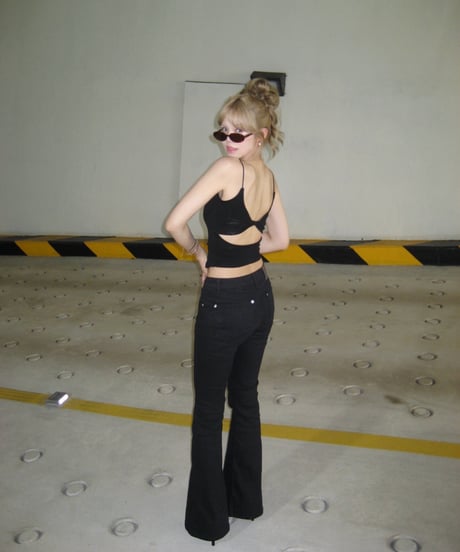 【再入荷】bootscut slim pants / black