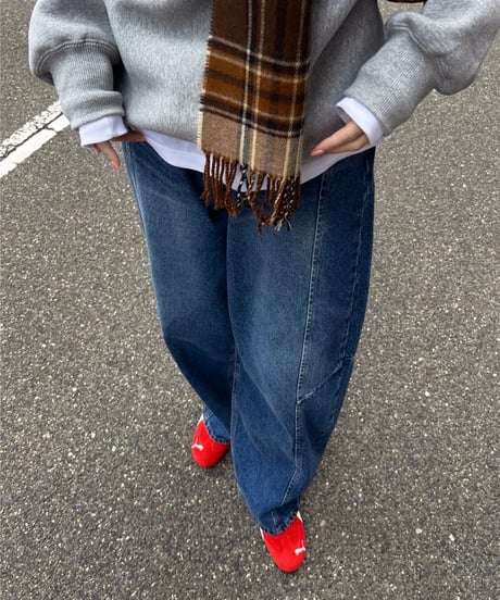 【再入荷】barrel leg wide denim / vintage blue