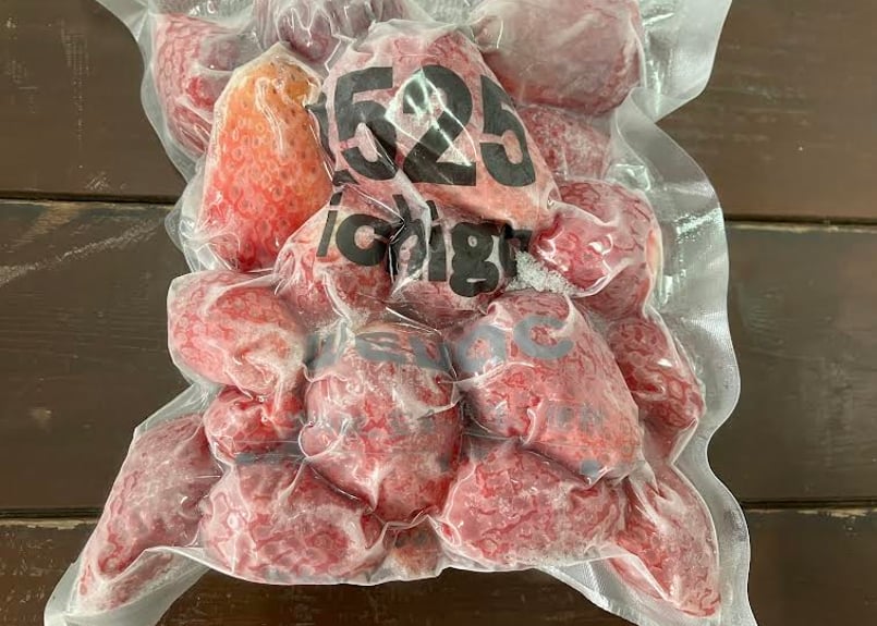 お得な冷凍いちご ジャム、スムージー、加工用 1kg(真空パック