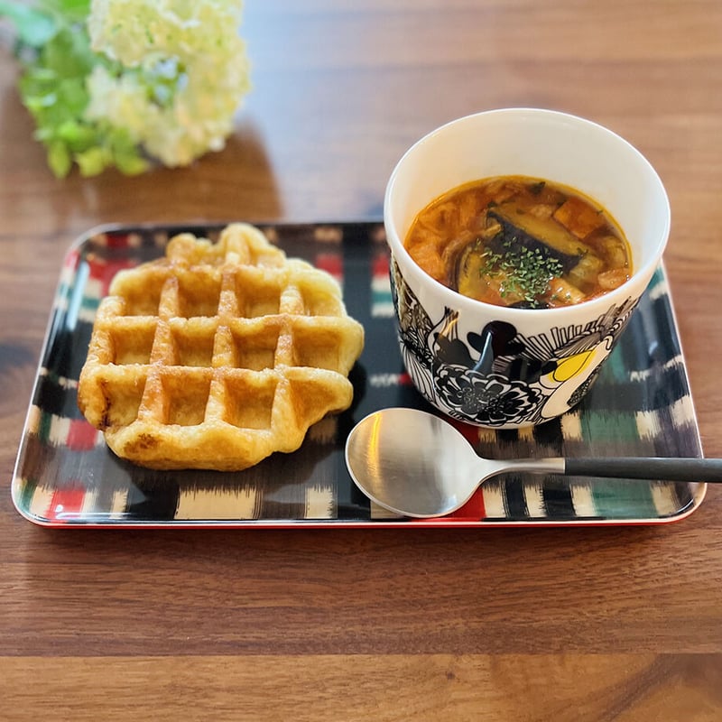 ミニトレー 21×12cm【銘仙】赤黒チェック | 霜旦舎 定右衛門商店｜着物