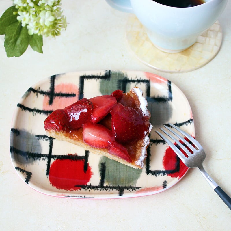 オーバル小皿 16×12cm【長襦袢】壺いっぱい | 霜旦舎 定右衛門商店