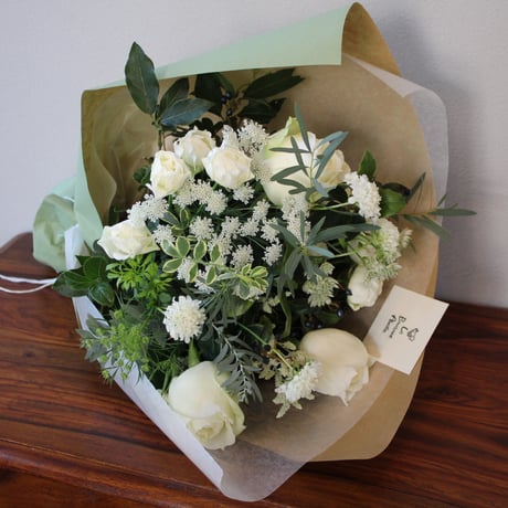 bouquet L　white＆green
