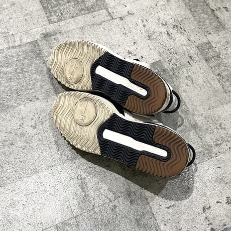 2017 adidas×Alexander wang sneaker