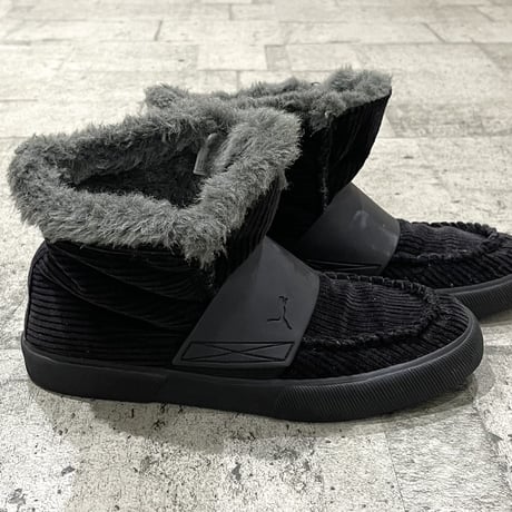 "PUMA" corduroy bore sneaker