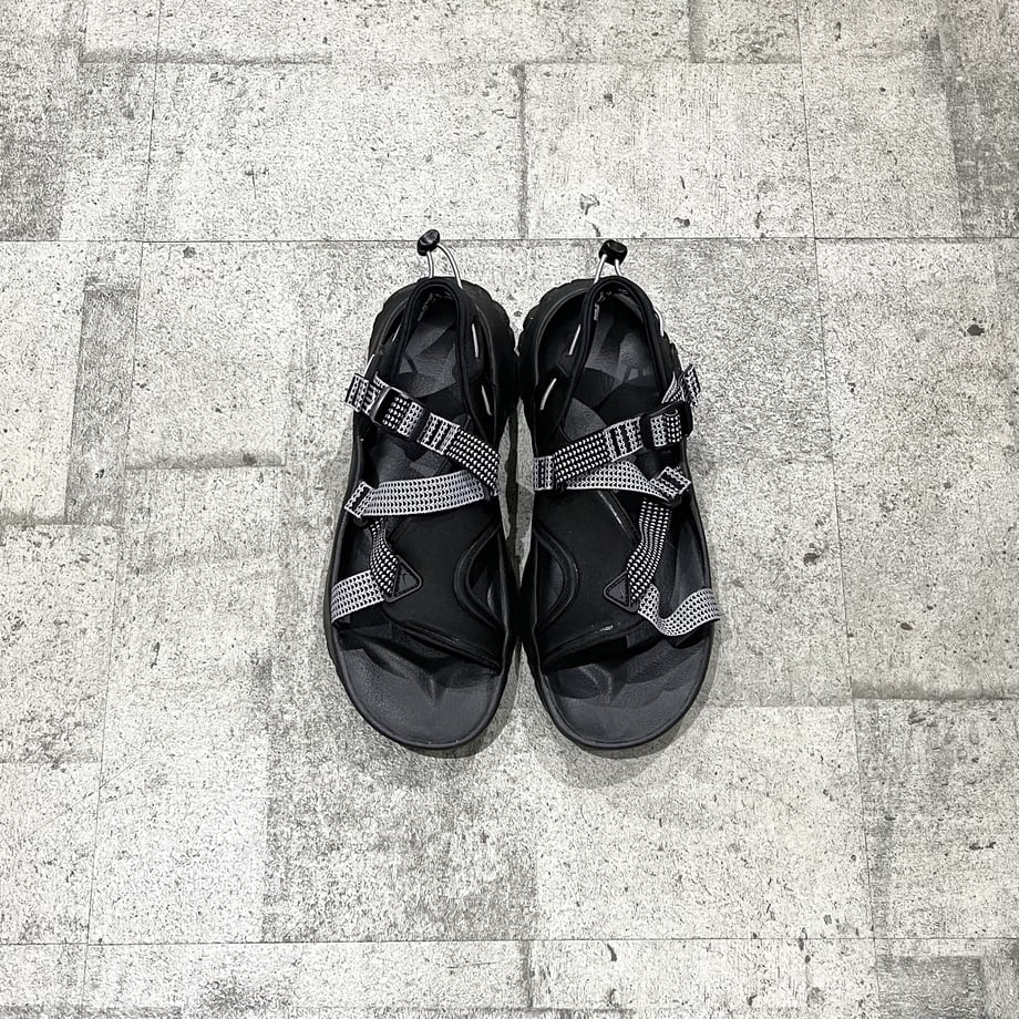 64b27e381308d50033b981fa