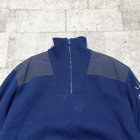 90s "Helly Hansen" half zip knit