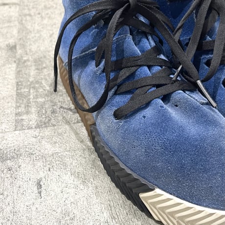 2017 "adidas×ALEXANDER WANG" sneaker