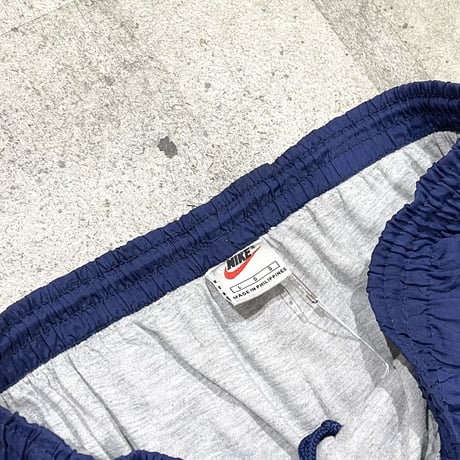90s "NIKE" nylon pants