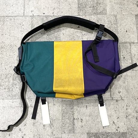 90s timbuk2 mulch colour messenger bag