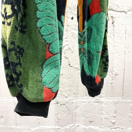 unknown design pile pants