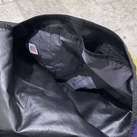 90s timbuk2 mulch colour messenger bag