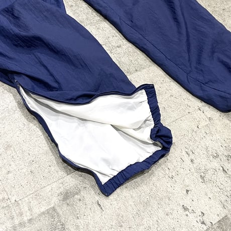 90s "NIKE" nylon pants