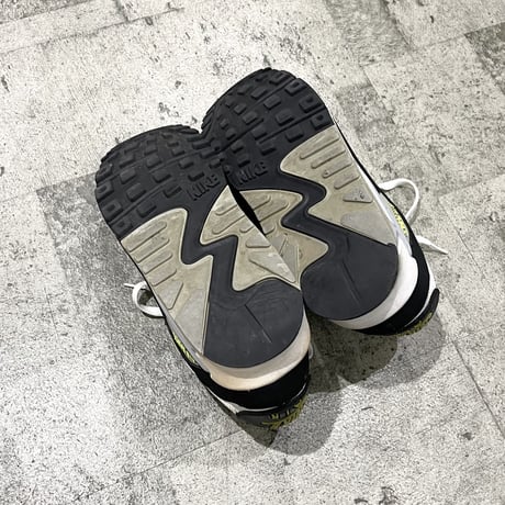 NIKE air max sneaker