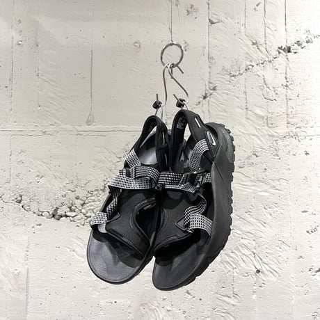 NIKE sandal