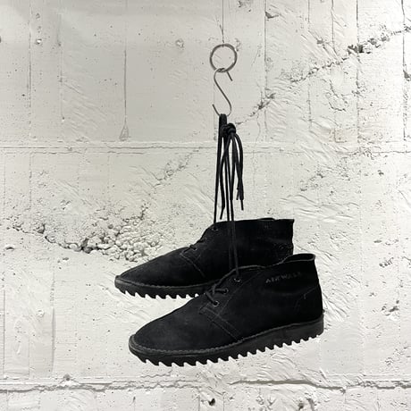 "AIR WALK" black suède chuck boots