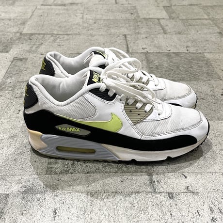 NIKE air max sneaker
