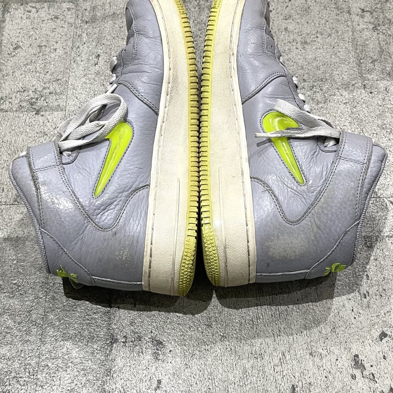 2012 NIKE air force one CHARACT used vintage