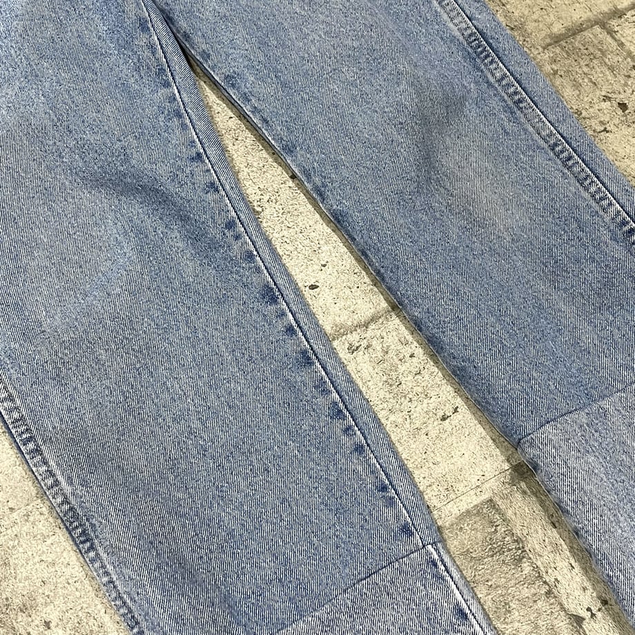 63679ea54ff8c206513a156e