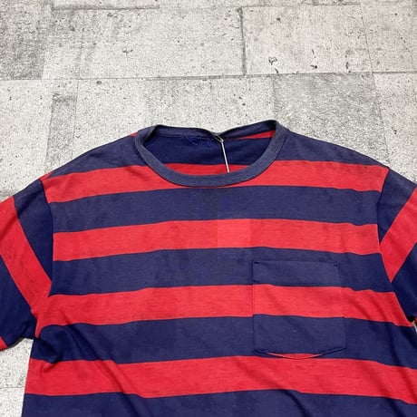 70s boarder pocket T