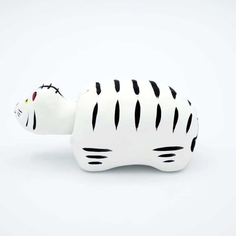 張子人形】首振り虎（白） | HARICOGRAPHY