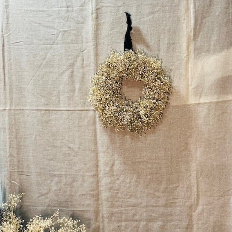 かすみ草のリース | Qreal