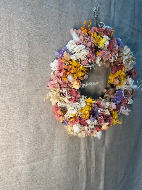 ドライフラワー 春待ちリース | Qreal