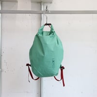 子供から大人まで一人１個は持っておきたい完全防水バッグ　セージ