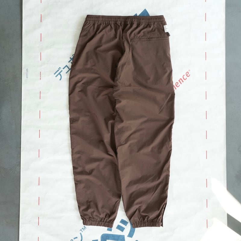 迷迭香 ナイロンハーベストトレーナー サイズ3 迷迭香 NYLON HARVEST TRAINER BEG <font size=