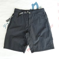 STONEMASTER　軽めなナイロンショーツ　ブラックネイビー