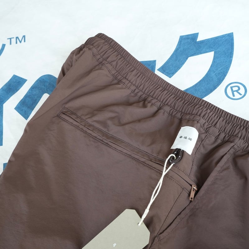 迷迭香 ナイロンマイクロリップハーベストトレーナー ブラウン | 山荘 飯島