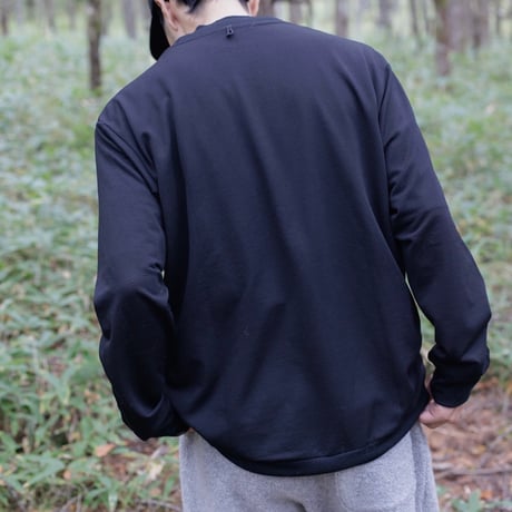 ウールポリエステルメッシュ　クルーネック
